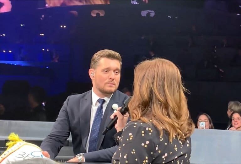 Watch Michael Bublé Singing Disney Duet With 6th Grade Teacher – “A Whole New World”