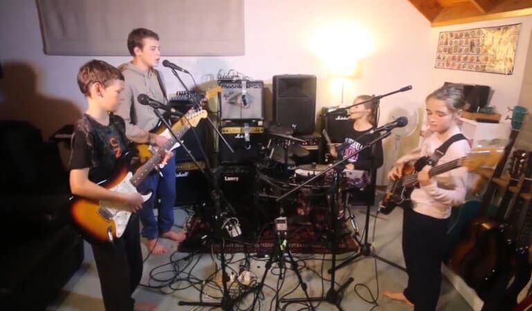 Watch Talented Family Rock Band Playing The Classic ‘Comfortably Numb