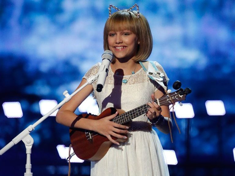 This 12-Year-Old Makes History By Taking Home The Golden Buzzer With Her Awesome Original Song (And Ukulele)