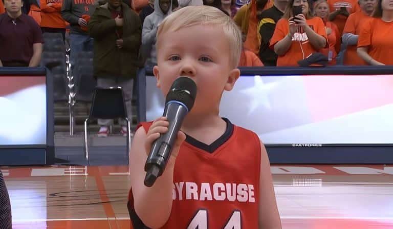 3-Year-Old Fearlessly Sings National Anthem In Front Of A Crowd