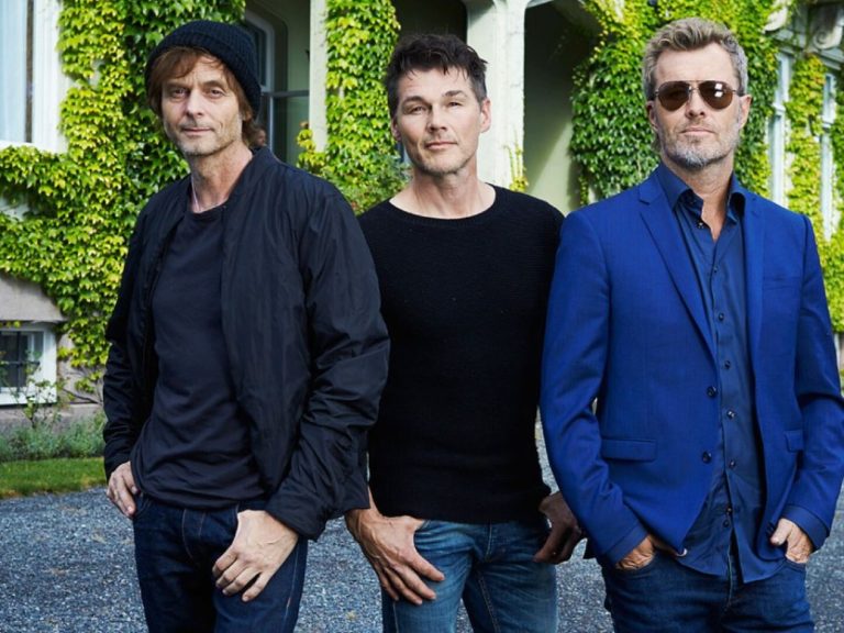 A-Ha’s Brilliant “Take On Me” Acoustic Version Will Surely Take You To A Trip Down Memory Lane