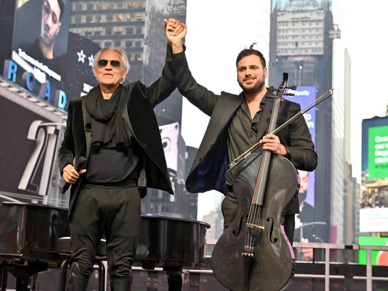 Andrea Bocelli And Hauser Light Up The Times Square With Their Electrifying Performance Of Melodramma