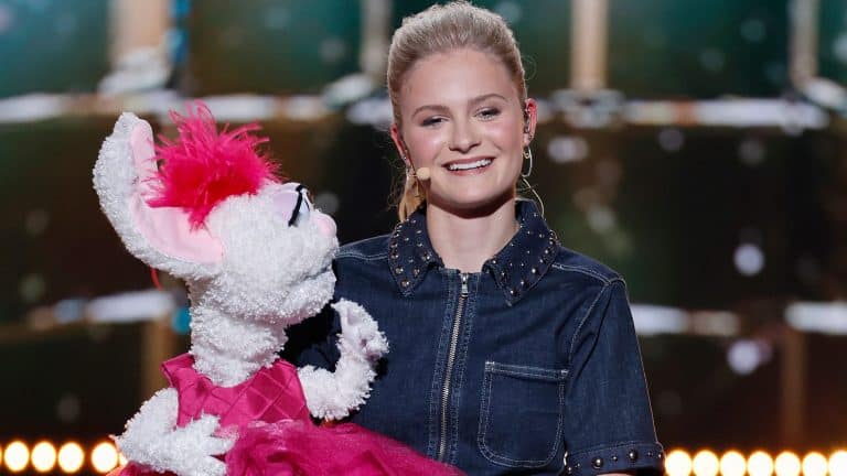 Judges Were Skeptical When Ventriloquist Girl Dropped Her Puppet To Start Singing, And They Were Blown Away