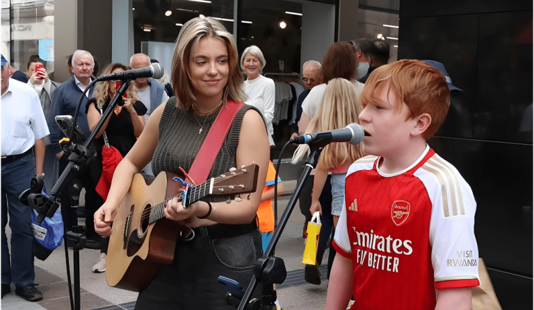 Two Buskers Left Everyone Awestruck With A Captivating Performance