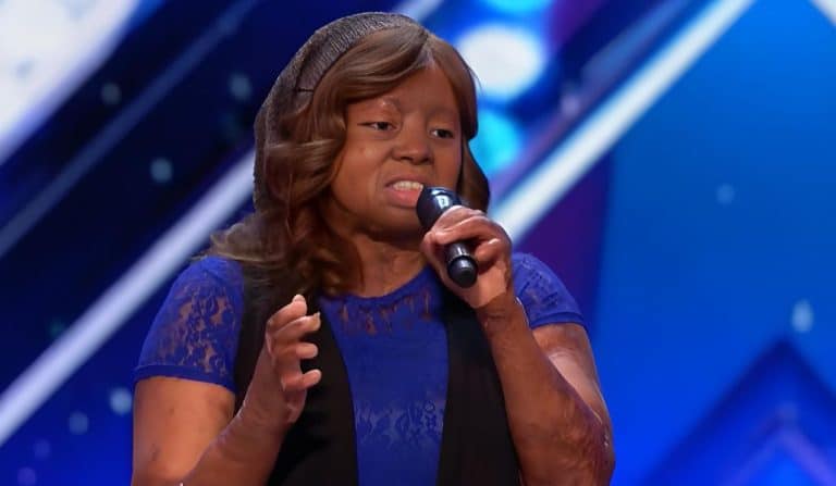 A Plane Crash Survivor Earned Simon Cowell’s Golden Buzzer On AGT