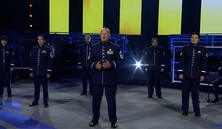 Air Force Singing Sergeants Amaze With Stirring Rendition Of “Hallelujah”