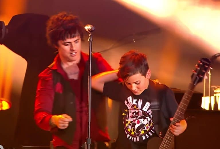 This 11-Year-Old Impressed Billie Joe Armstrong So Much, The Latter Even Gave Him His Guitar!