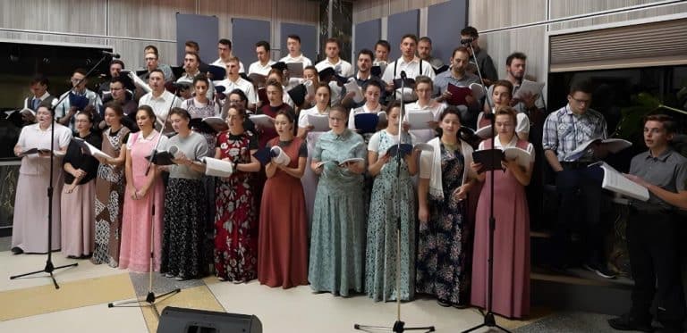 Gospel Choir Enchanted Everyone By A Cappella Rendition Of “Goodness Of God”