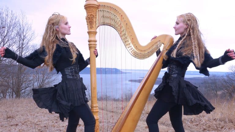 This Twins Cover Metallica’s Metal Songs With A Harp, And It Sounds Heavenly