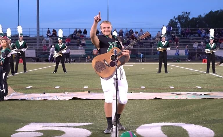 There Was No One To Sing The National Anthem Before The Game, So This High-Schooler Decided To Sing It Himself