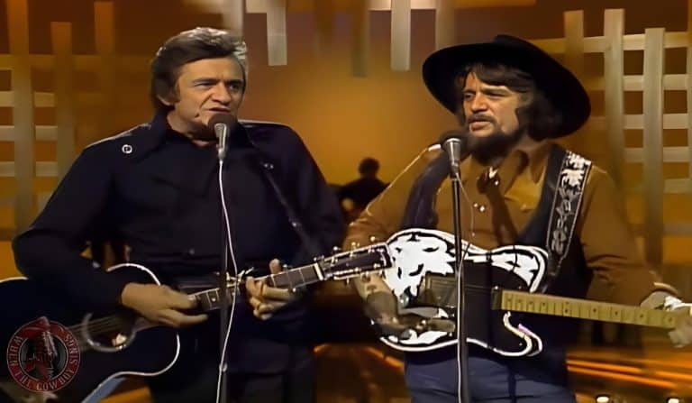 When Johnny Cash And Waylon Jennings Deliver “There Ain’t No Good Chain Gang”