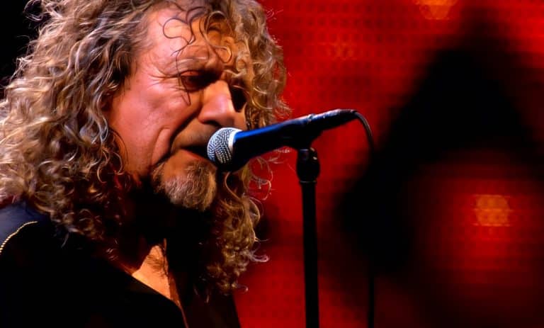 Led Zeppelin Reunited Once Again After 27 Years To Deliver A Heartfelt “Kashmir” Performance