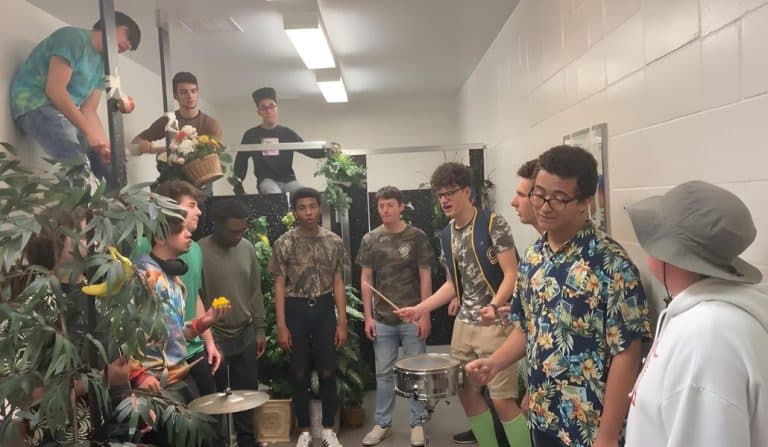 Listen To The Men’s Bathroom Choir’s Quirky Version Of “The Lion Sleeps Tonight”