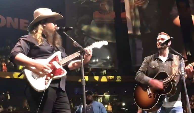 Chris Stapleton And Justin Timberlake Rock Bridgestone Arena With A Rendition Of “Tennessee Whiskey”