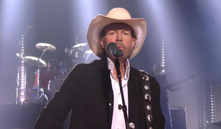 Country Legends Unite: Toby Keith Surprises Fans At Jason Aldean Concert