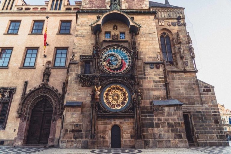 Over 600-Year-Old Astronomical Clock In Prague – The World’s Oldest Working Astronomical Clock