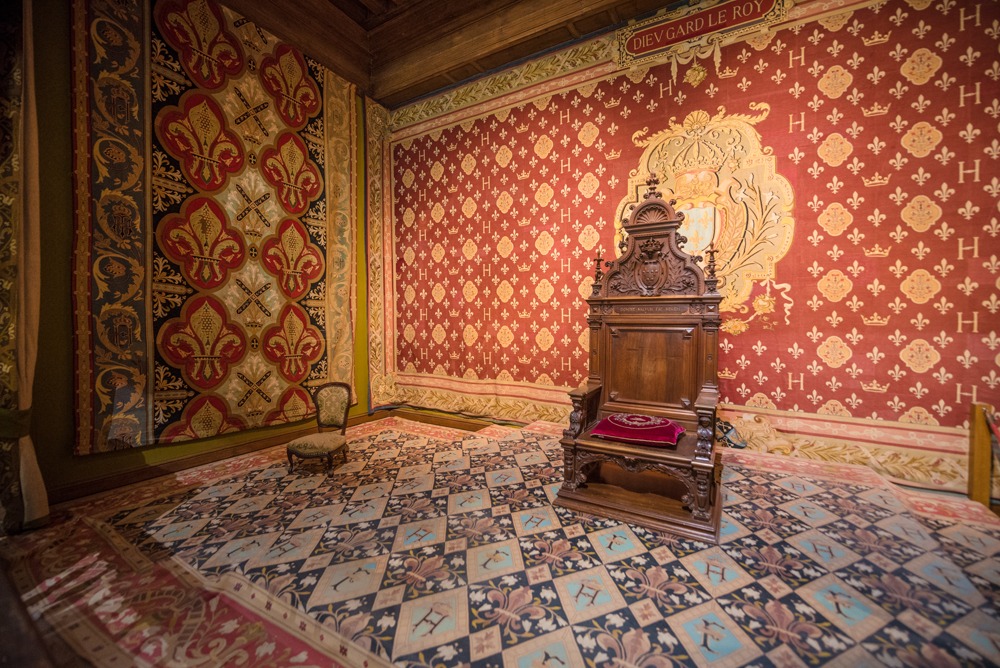 The throne room late 19th century
