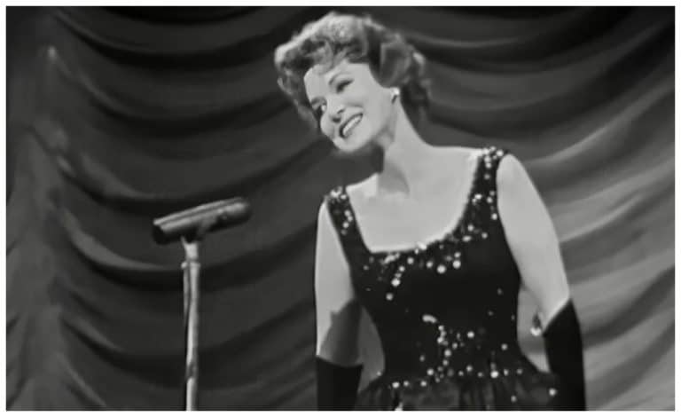 “Hello Young Lovers” By Maureen O’Hara Enchanted The 1961 Crowd