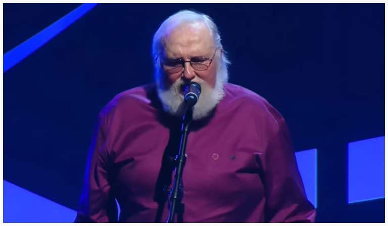 Charlie Daniels Collabed With World Outreach Worship Team For Powerful Easter Rendition Of “He’s Alive”