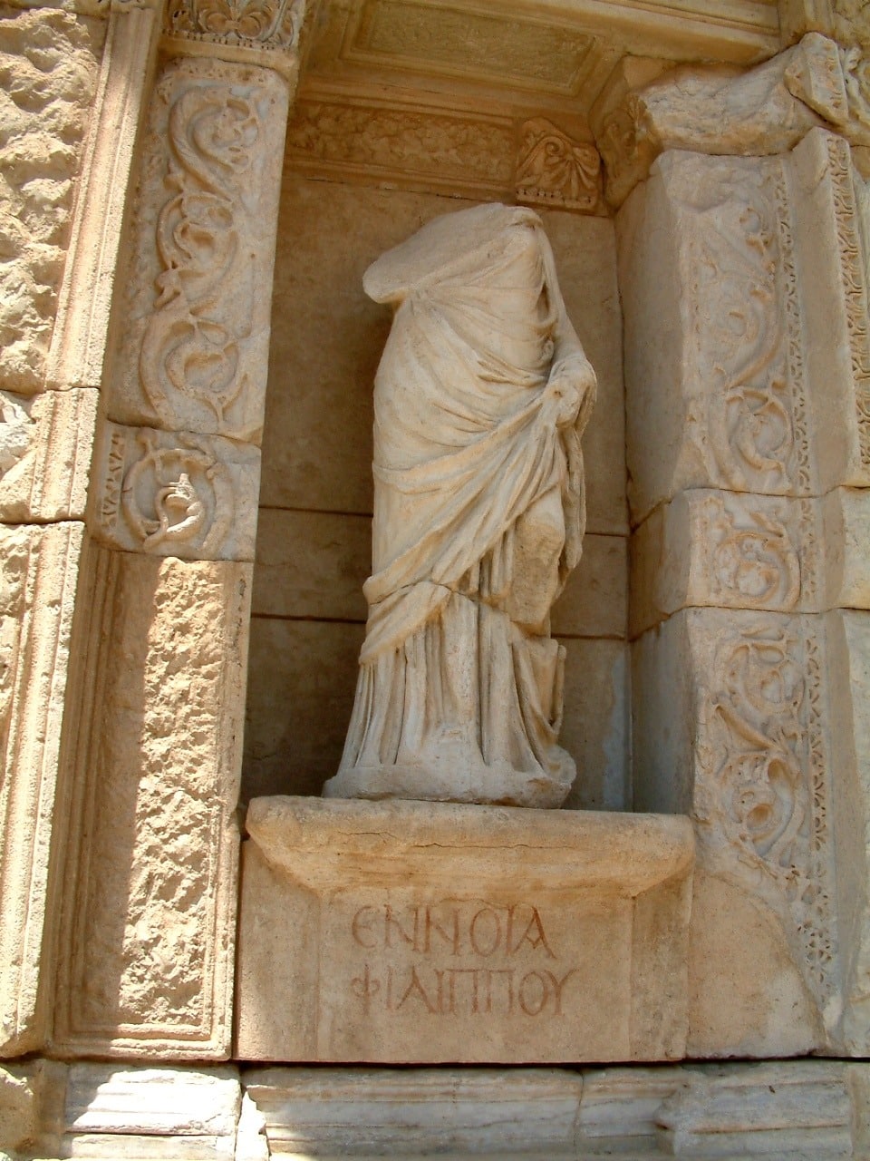 Statue of Ennoia