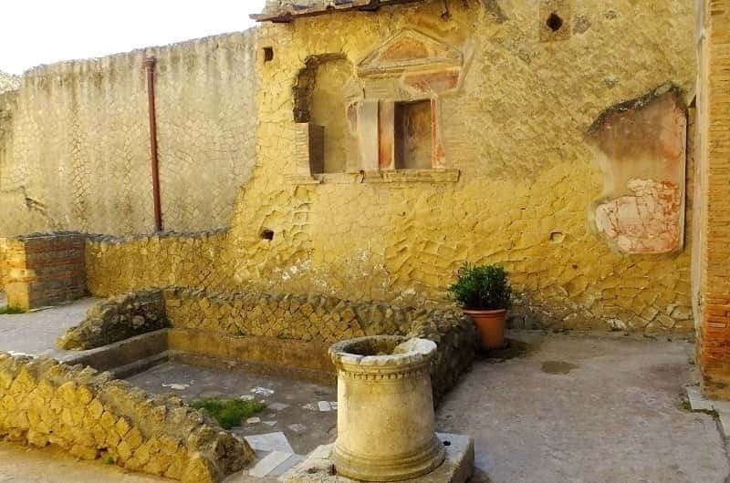 Residential Architecture in Herculaneum