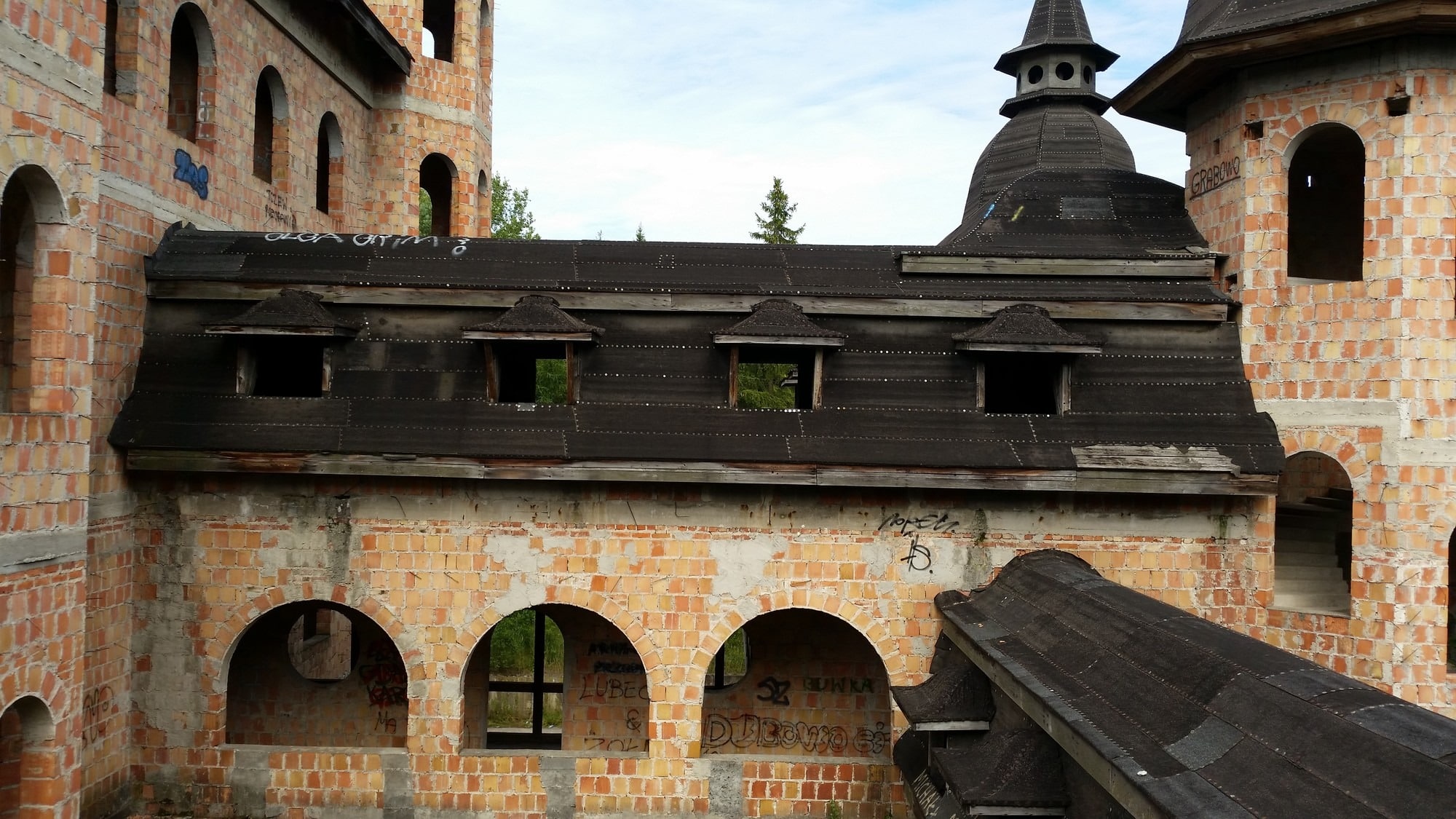 Lapalice Castle, Poland