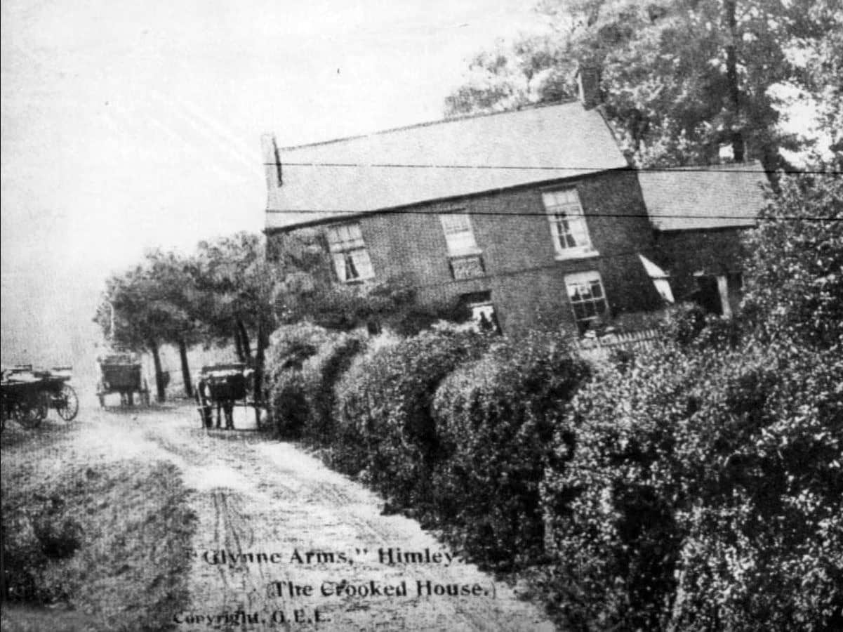 A 1904 postcard of the building