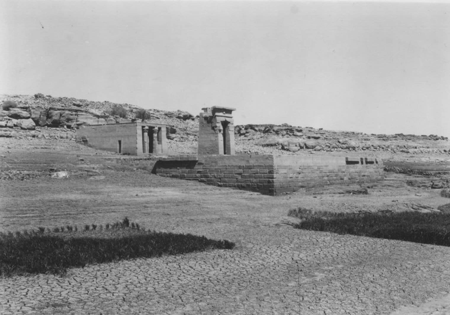 View of the Temple of Dendur on the Nile. Photo by the Center of Documentation of Egyptian Antiquities, 1961–62