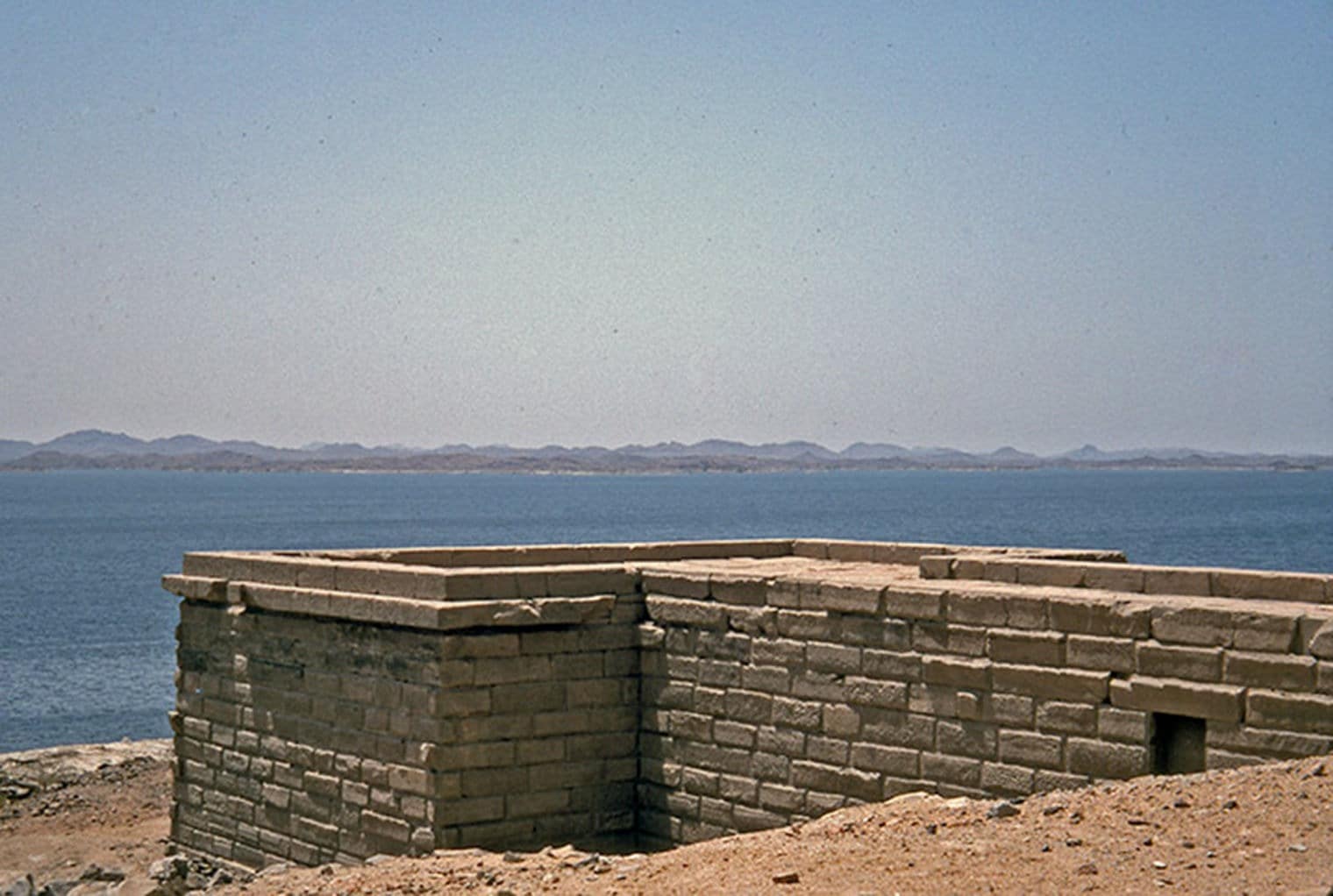 The terrace of the temple at Kalabsha, overlooking the Nile. Photo by Dieter Arnold