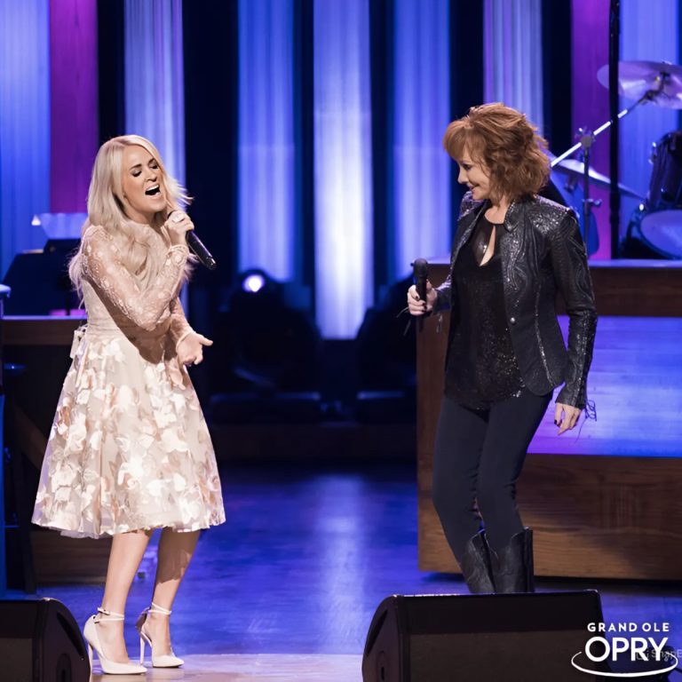 Carrie Underwood Joins Reba McEntire For A Show-Stopping Duet Of “Does He Love You”