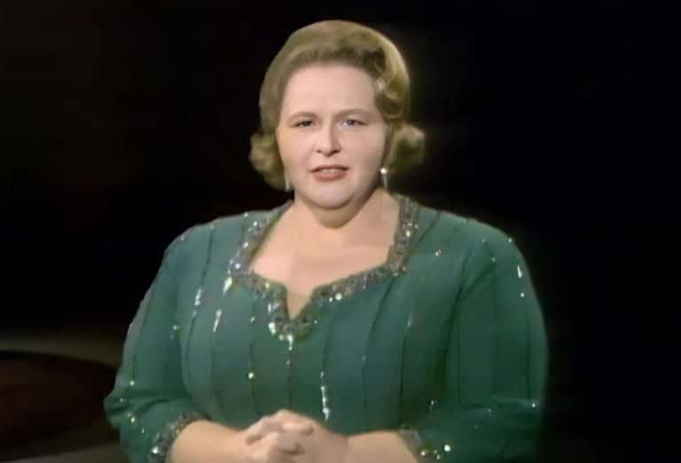 Kate Smith Enchants With Her Soulful Performance Of “The Lord’s Prayer”