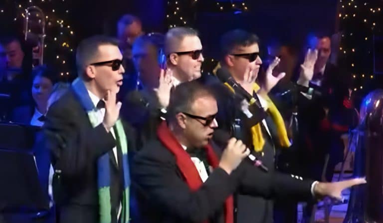 Navy Band’s Unique Take On “White Christmas” Delights Audiences