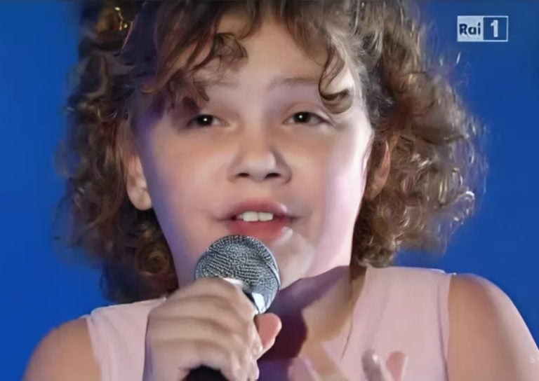 When This Little Girl Started Singing “Caruso,” The Audience Got Chills