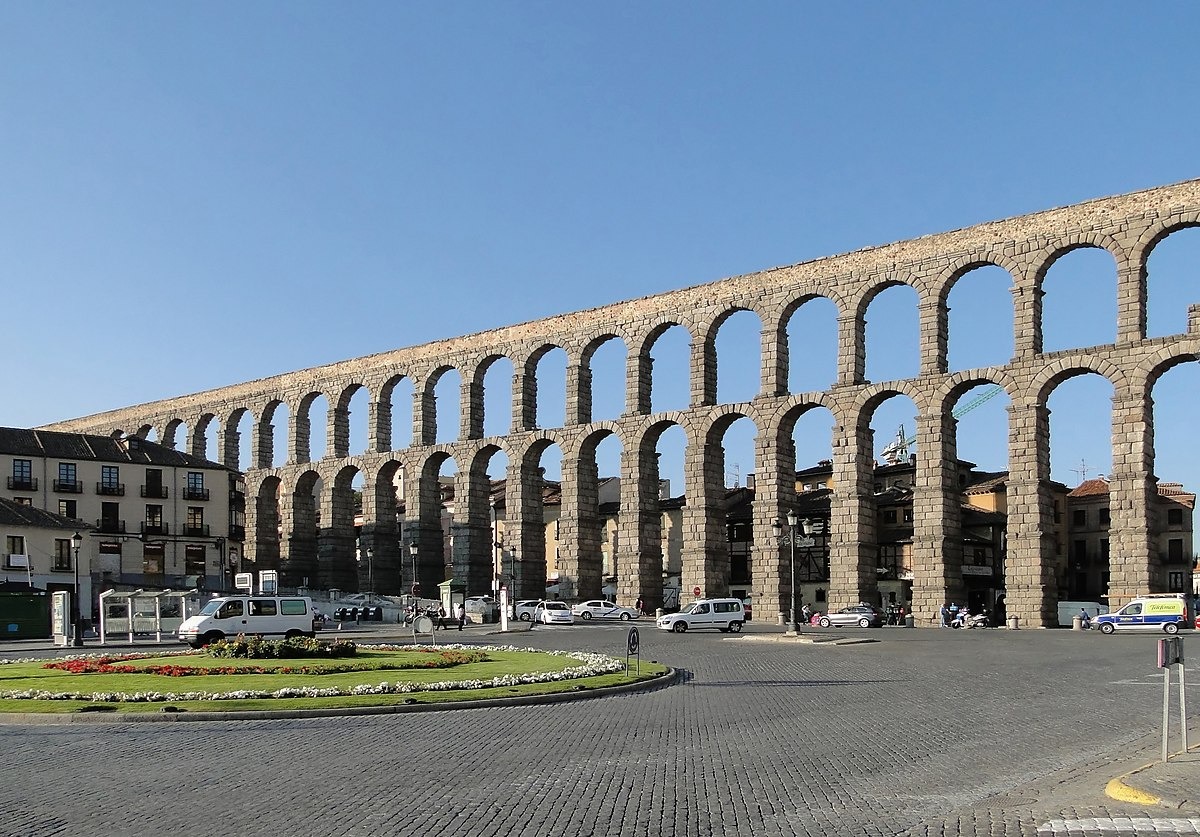 Aqueduct of Segovia and Plaza de la Artillería, Segovia, Spain