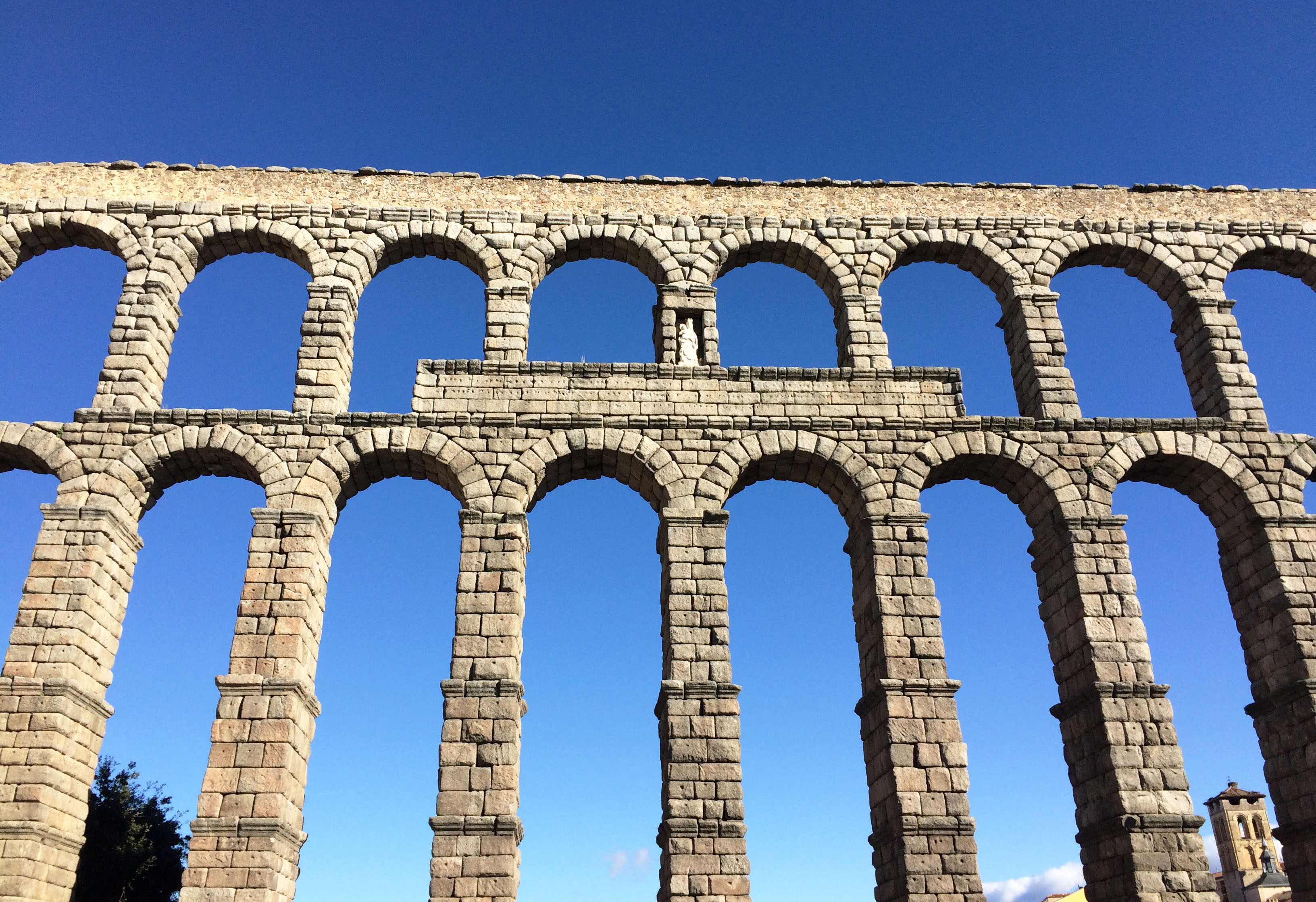 Principal facade of the Aqueduct of Segovia