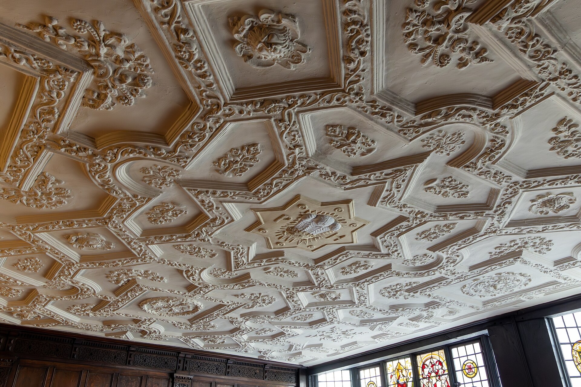 The decorated plaster ceiling with the Prince of Wales's feathers in the centre