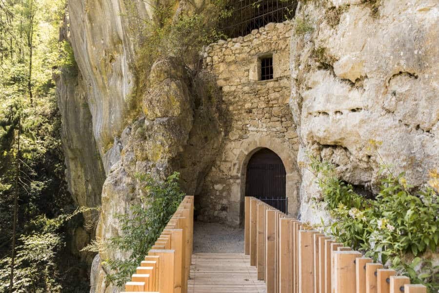 The entrance to the Karst Caverns of carved limestone