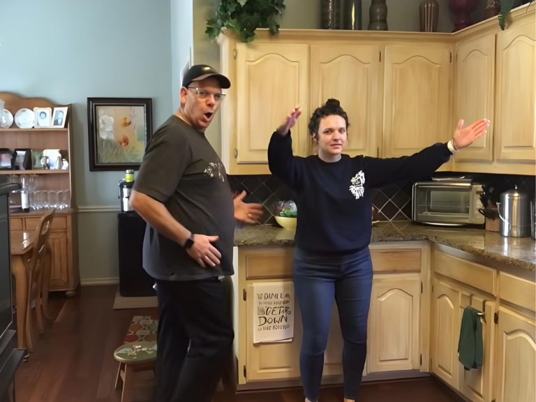 This Father-Daughter Dance Routine Show How To Have Fun Together