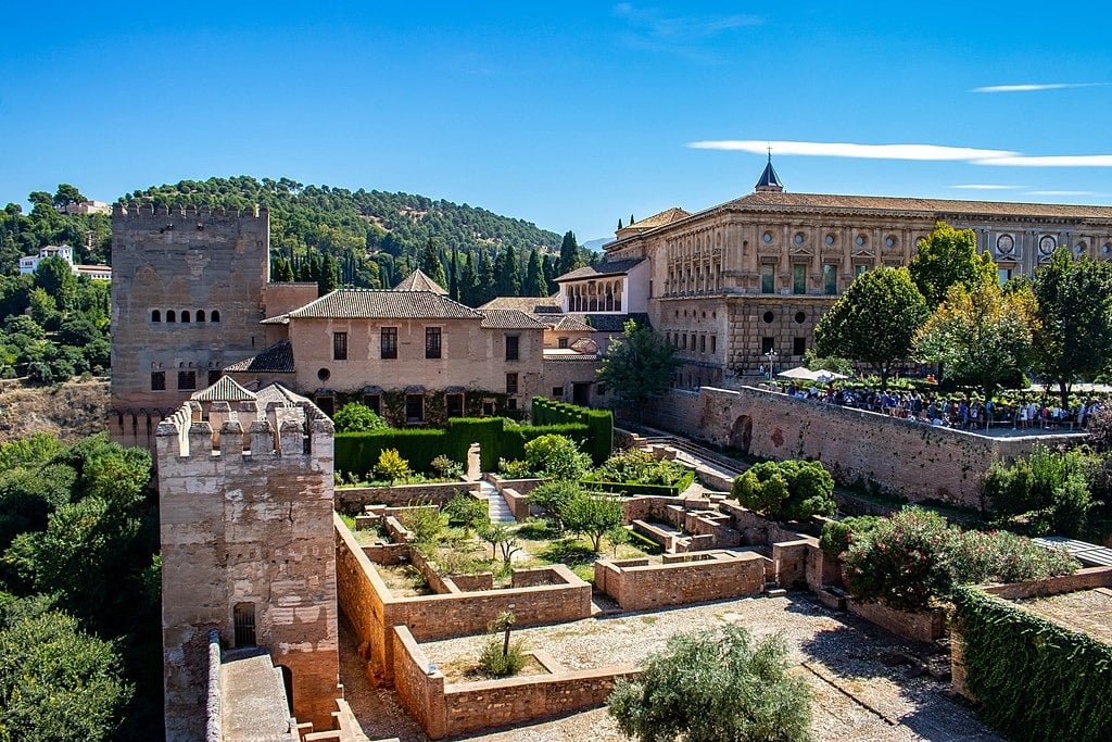 View of the Mexuar today from the west: remains of the two courtyards are visible in front of the Sala del Mexuar (Council Hall) at the back.