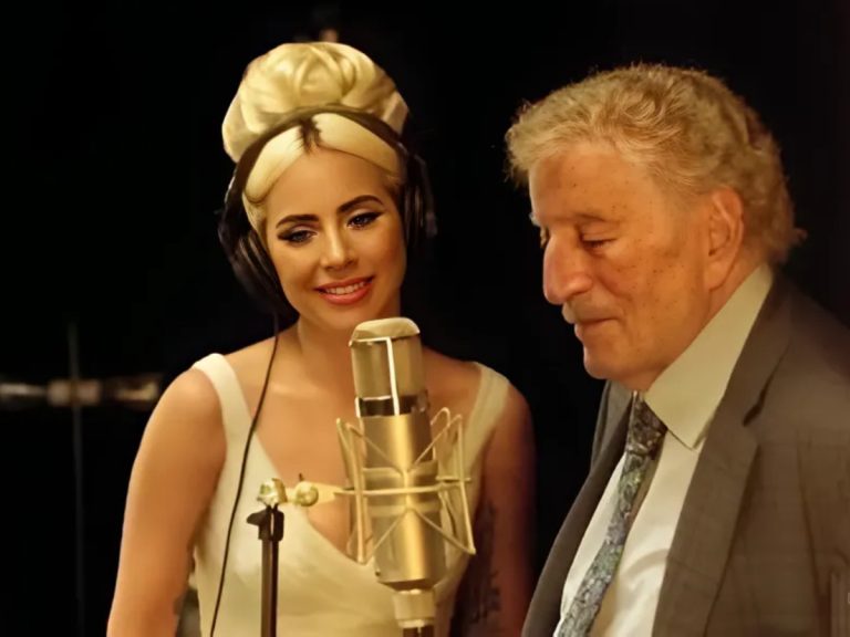 Tony Bennett And Lady Gaga Dazzle With “I’ve Got You Under My Skin”