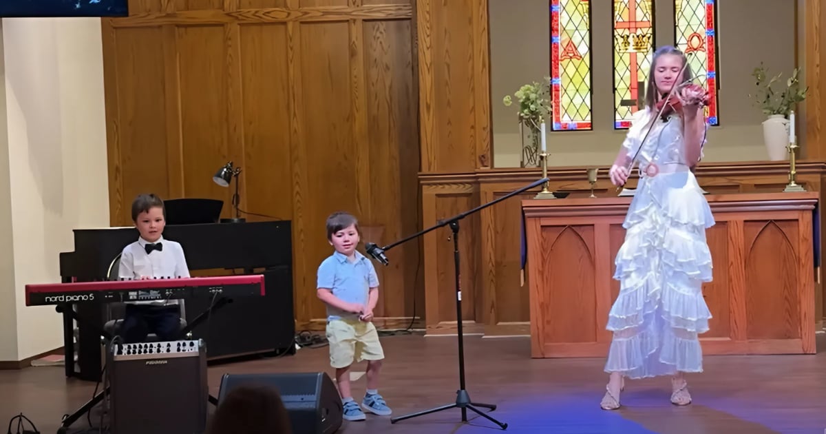 3-Year-Old’s Sweet Rendition Of “Goodness Of God” Stuns Audience