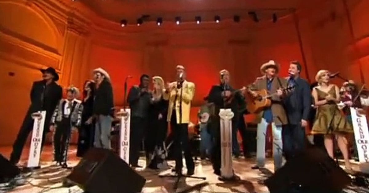 Vince Gill, Alison Krauss, Alan Jackson, Brad Paisley, And More Come Together For “Will The Circle Be Unbroken”