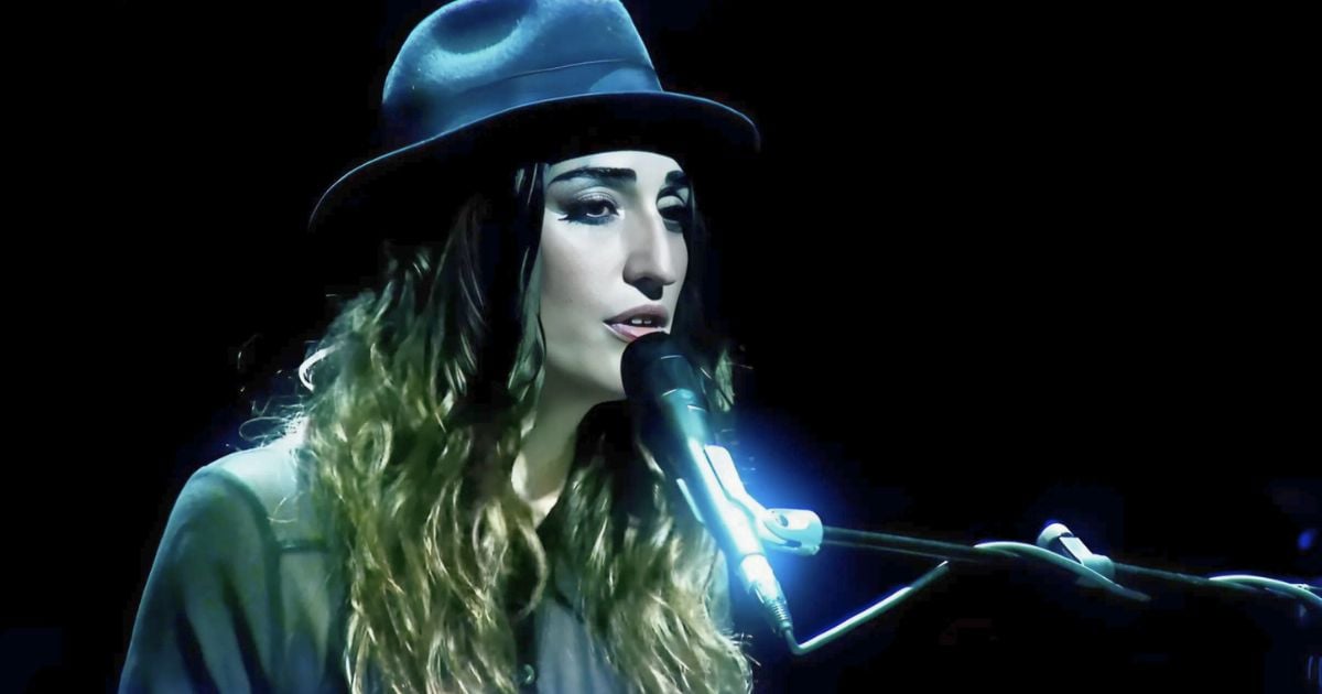 Sara Bareilles Breathtakingly Reimagines Elton John’s Hit “Goodbye Yellow Brick Road”