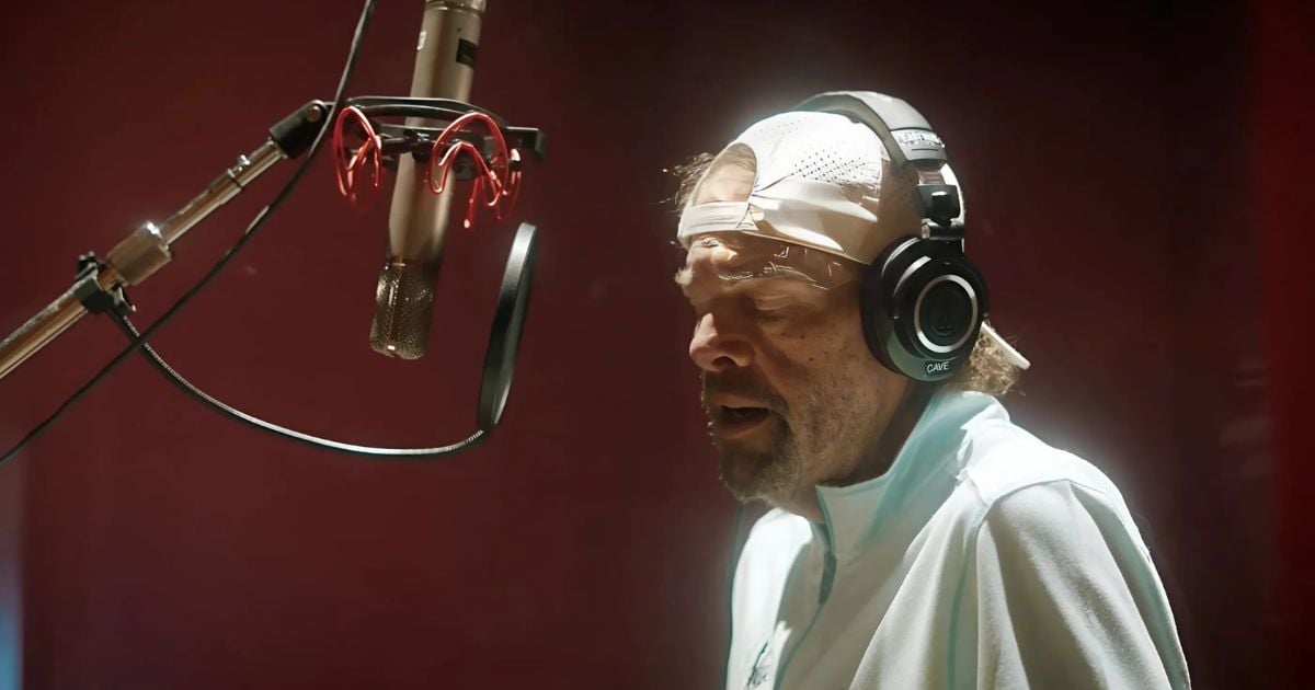 Toby Keith’s Last Song “Ships That Don’t Come In” Is Breaking Hearts Everywhere